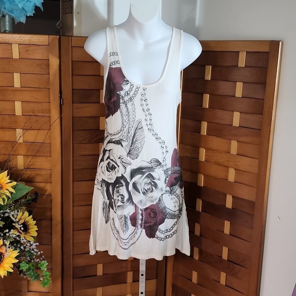 Studio Y brand XLong tank top